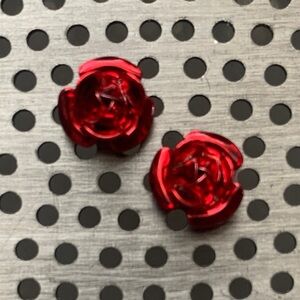 1698 Elegant Red Rose Stud Earrings